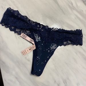 victoria’s secret thongs